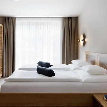 Appartamento Charly Kahr Family, Ski-in & Ski-out Schladming