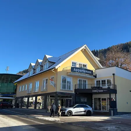 Apartment Charly Kahr Family, Ski-in & Ski-out *