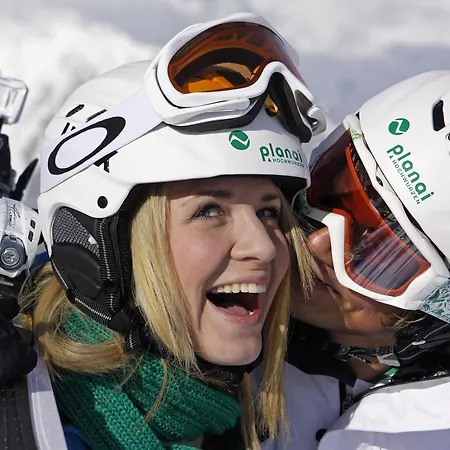 Apartment Charly Kahr And Family, Ski-in & Ski-out Schladming