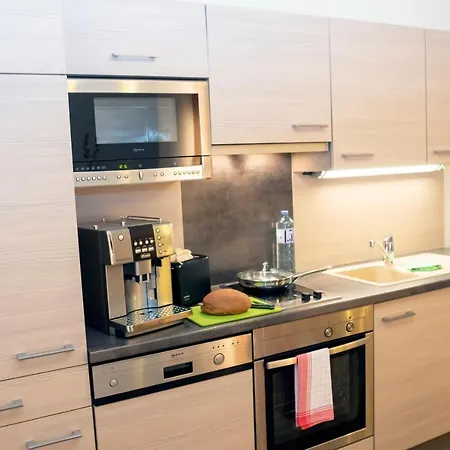 Apartment Charly Kahr And Family, Ski-in & Ski-out Schladming